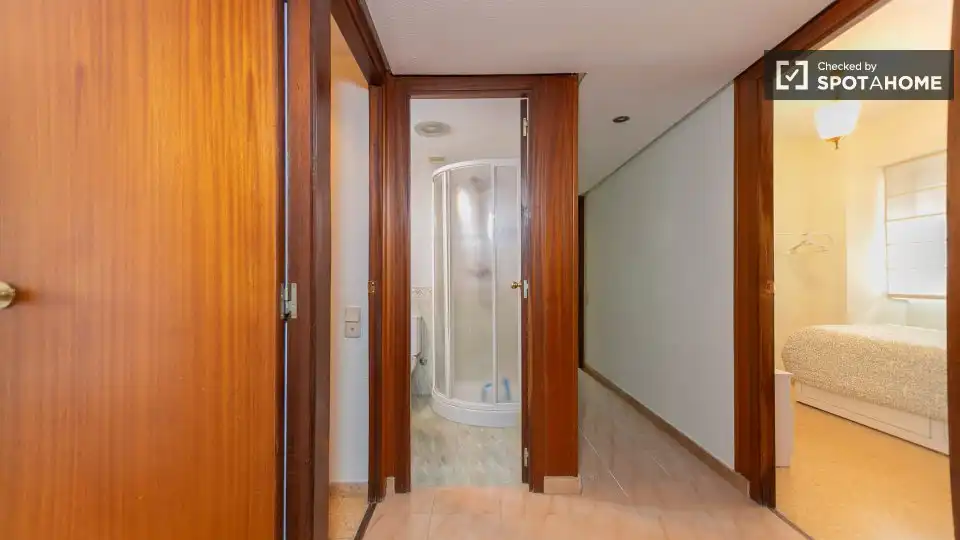 Piso de alquiler en Valencia con Aire acondicionado, Calefacción y Amueblado