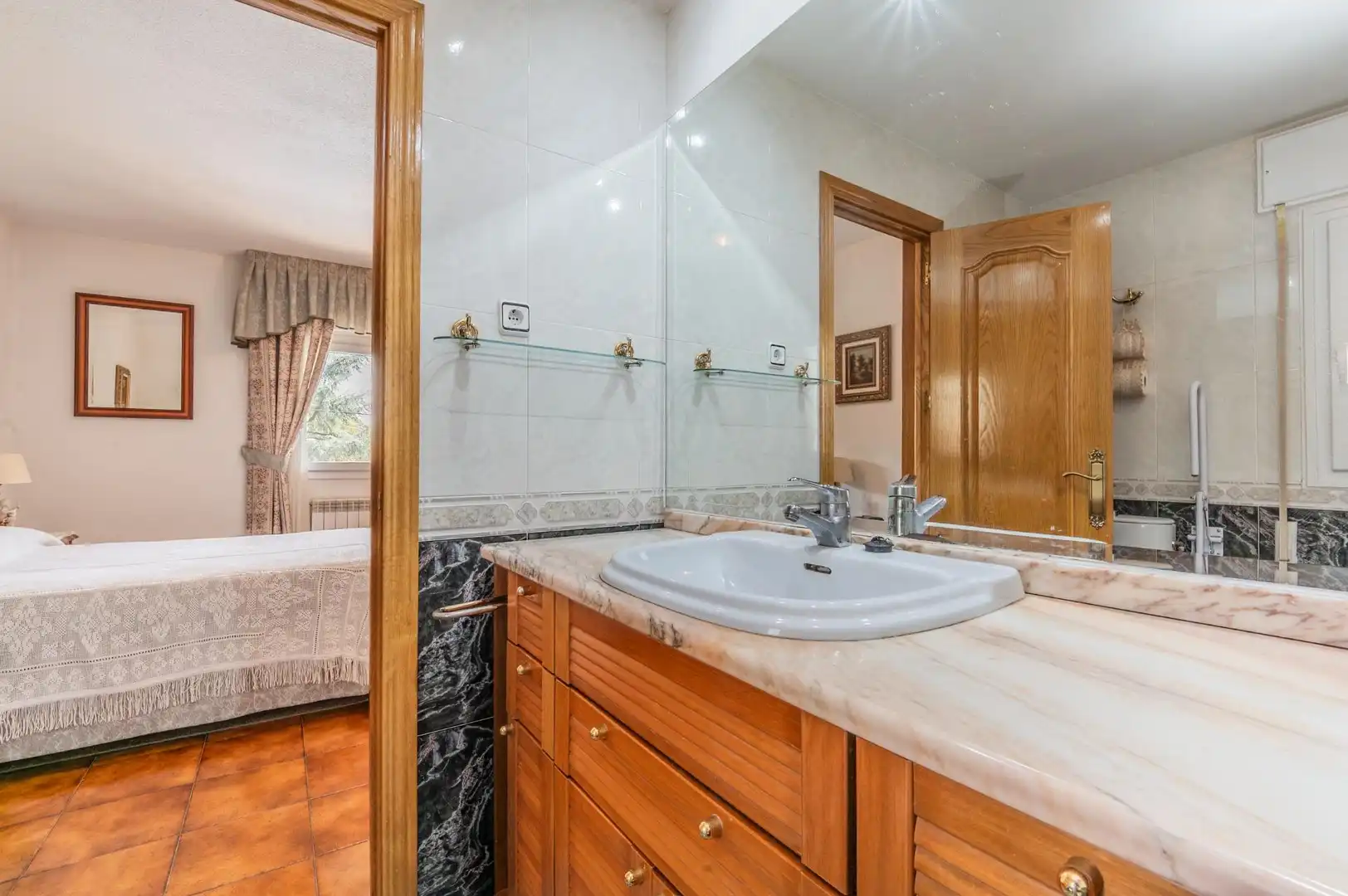 Houses for sale in Casa Amarilla