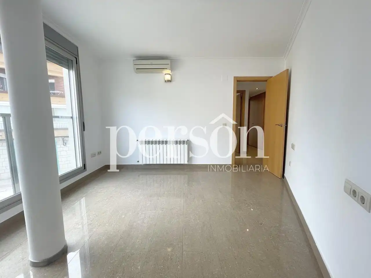 Appartamento con ascensore in vendita a Rocafort, imagen 5