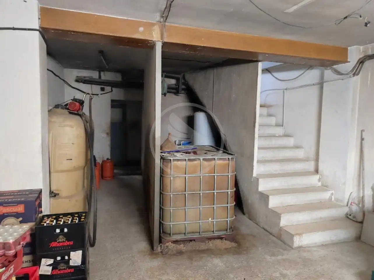 Local en venta en Linares con Aire acondicionado