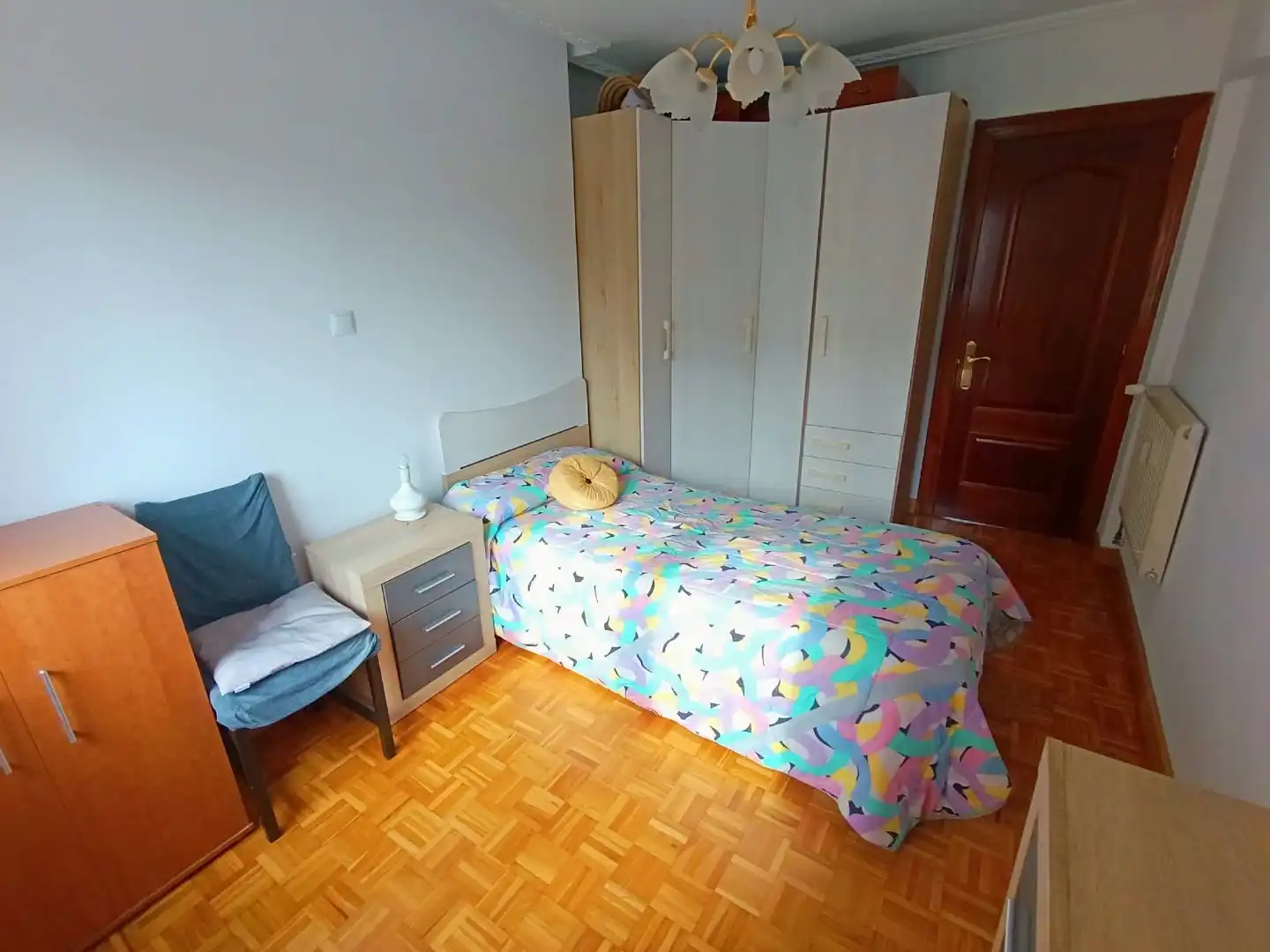Habitación de Piso en venta en Gijón 