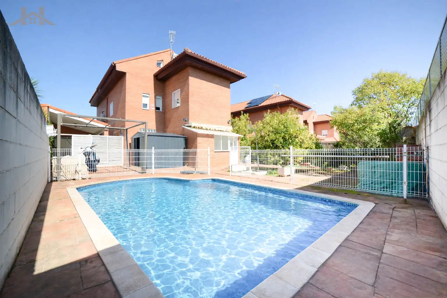 Piscina de Casa adosada en venta en Cubas de la Sagra con Calefacción, Jardín privado y Piscina