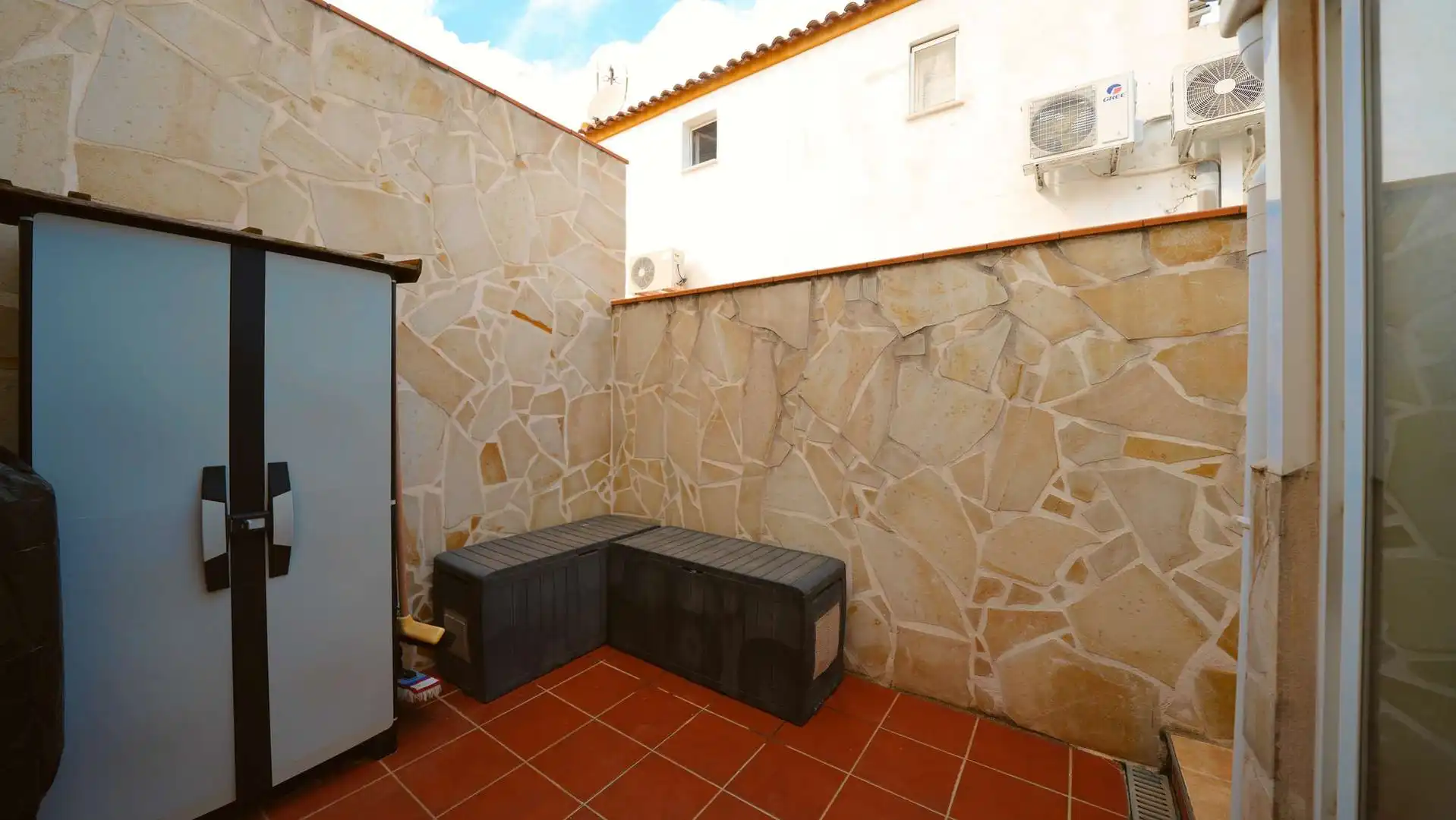 Terrassa de Casa adosada en venda en El Verger amb Aire condicionat, Jardí privat i Terrassa
