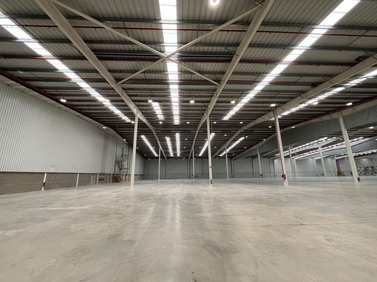 Industrial buildings to rent in Torrelavit