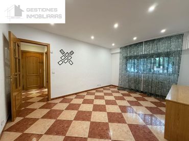 Pis amb ascensor en venda a Villaverde