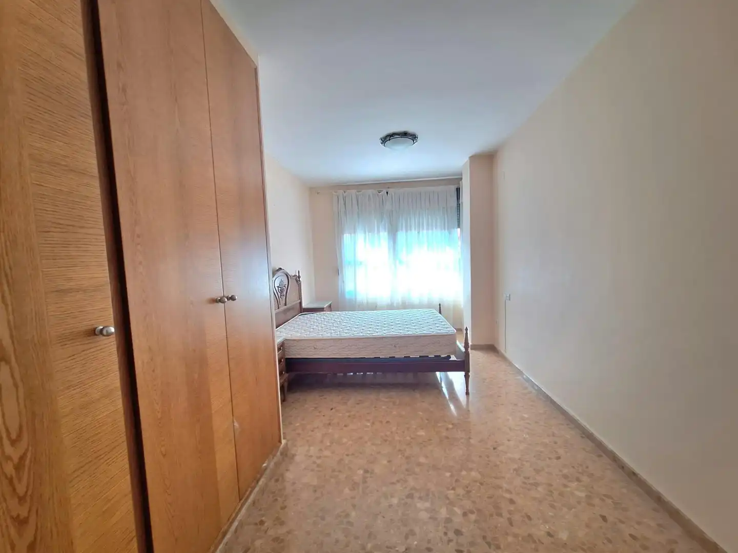 Bedroom of Flat for sale in Carcaixent, Valencia