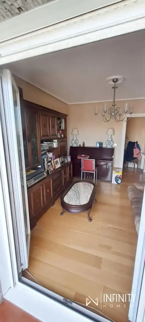 Sala d'estar de Pis de lloguer en Santurtzi  amb Calefacció, Terrassa i Balcó