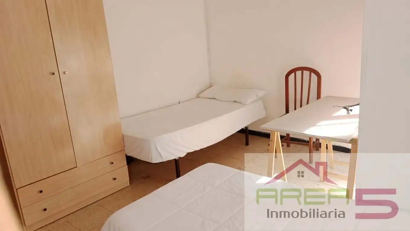 Schlafzimmer von Wohnung zur Miete in Mérida mit Möbliert, Ofen und Waschmaschine