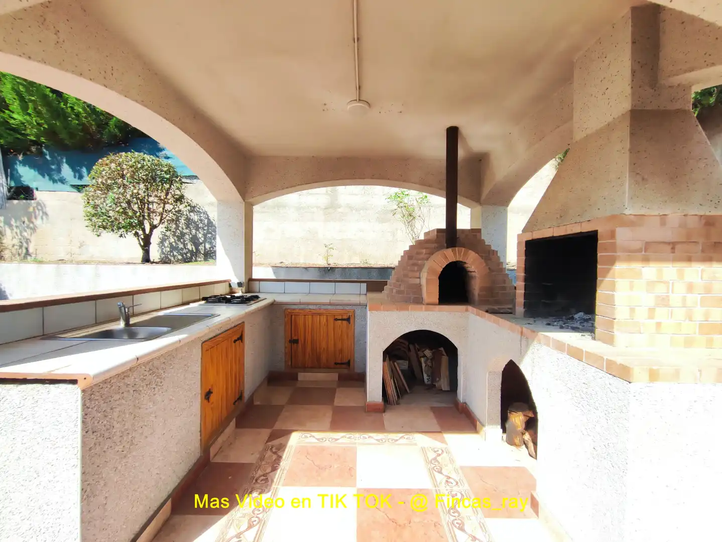Cocina de Casa o chalet en venta en Bigues i Riells del Fai con Calefacción, Jardín privado y Terraza