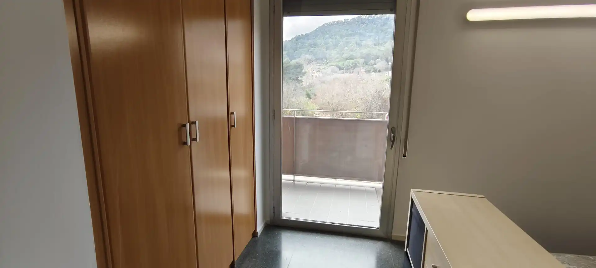 Habitación de Piso en venta en Cervelló con Aire acondicionado, Calefacción y Amueblado