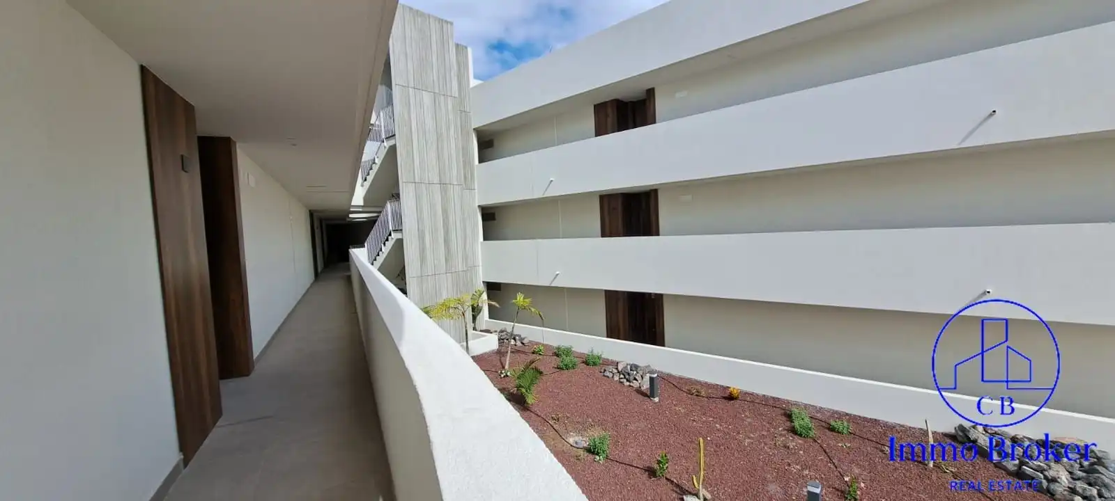 Vista exterior de Piso en venta en Adeje con Aire acondicionado, Trastero y Amueblado