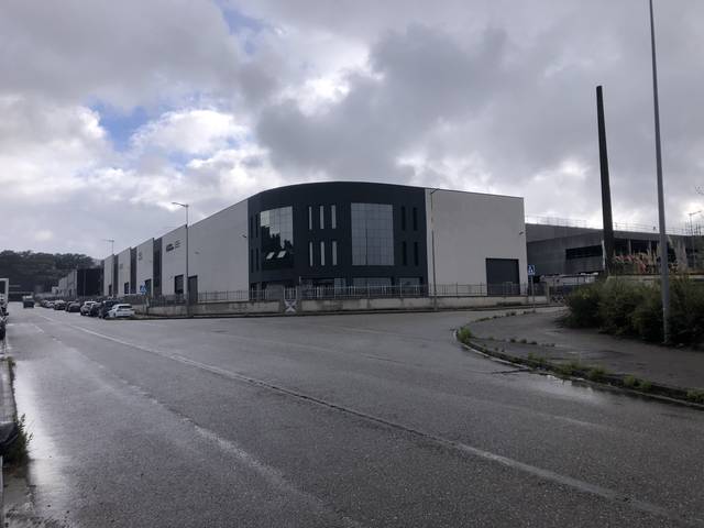 Nave industrial en Alquiler en Polígono IV, 999 en O Porriño
