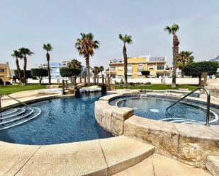 Piscina de Casa o xalet de lloguer en Orihuela amb Aire condicionat, Jardí privat i Terrassa