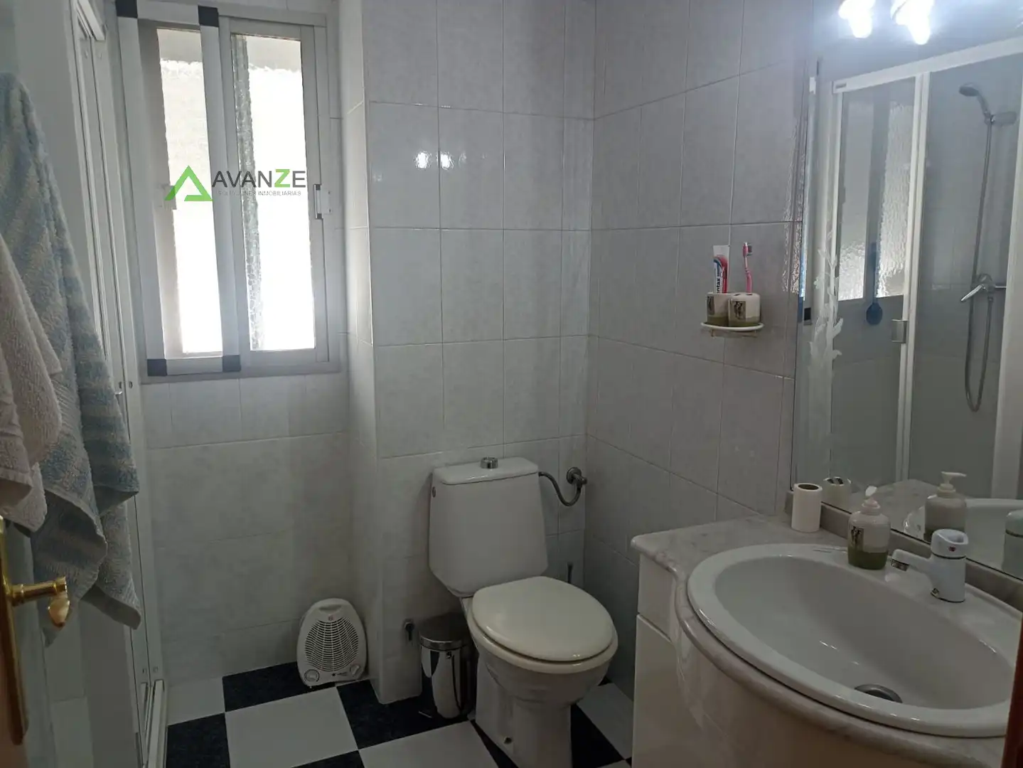 Baño de Piso en venta en Mérida con Terraza
