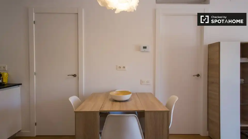 Room in El Centre