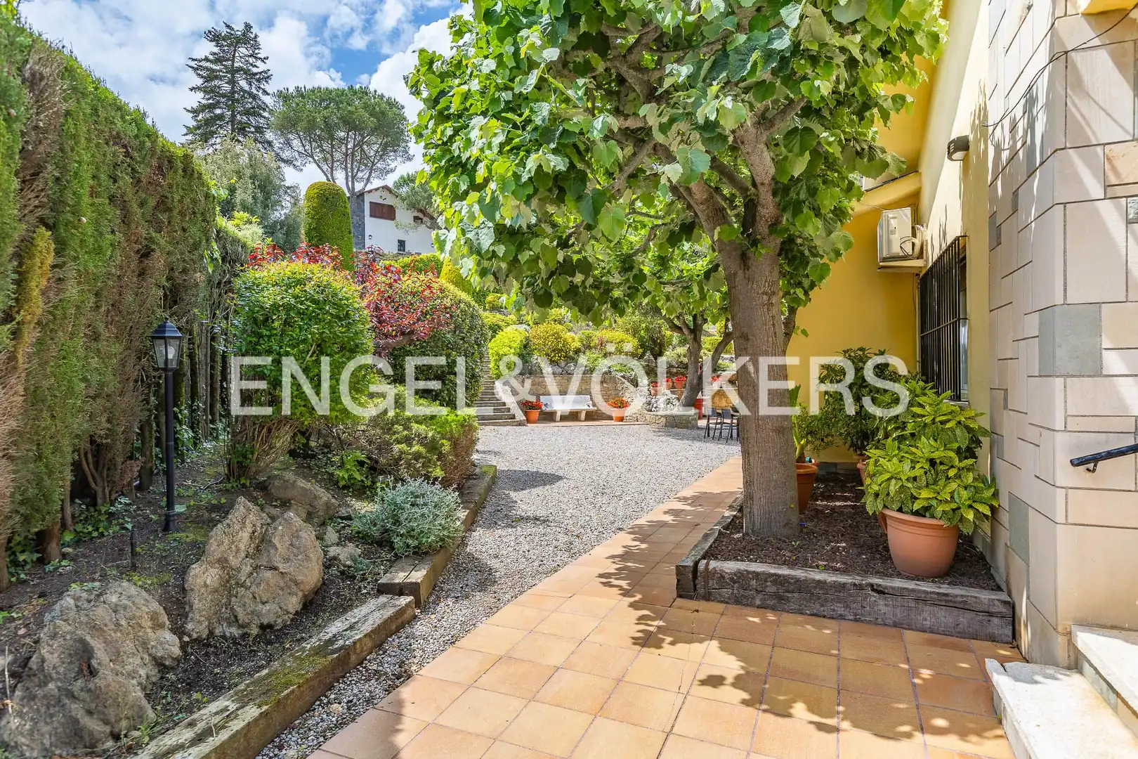 Vista exterior de Casa o chalet en venta en Sant Quirze Safaja con Calefacción, Jardín privado y Terraza