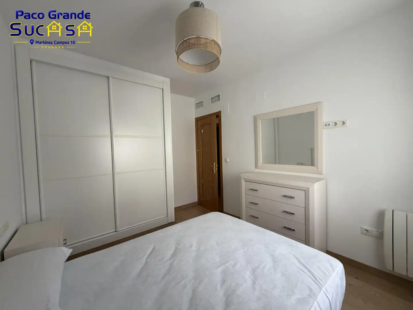 Schlafzimmer von Wohnung zur Miete in Granada mit Klimaanlage, Heizung und Terrasse