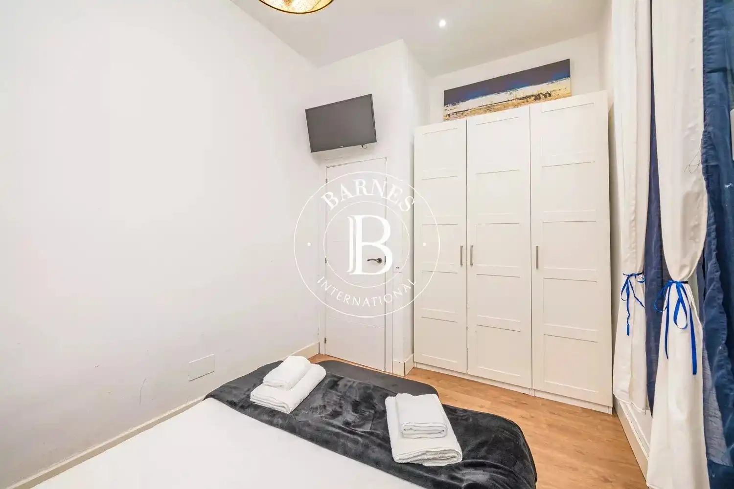 Bedroom of Flat for sale in Madrid  with Air Conditioner, Heating and Terrace