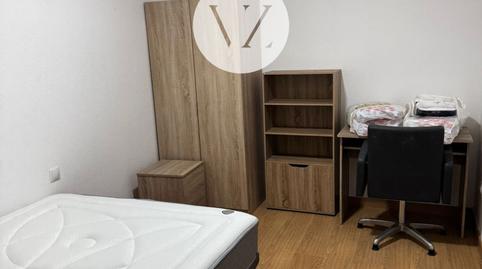 Photo 3 of Flat to rent in Plaza de Burgos, Capuchinos - Glorieta - Ciudad Jardín, Salamanca