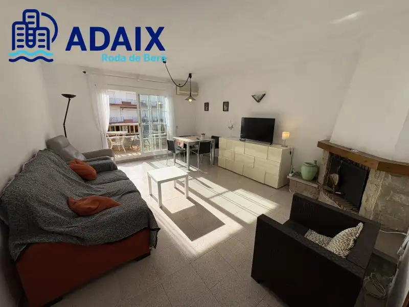 Casa adosada en venta en Roda de Berà