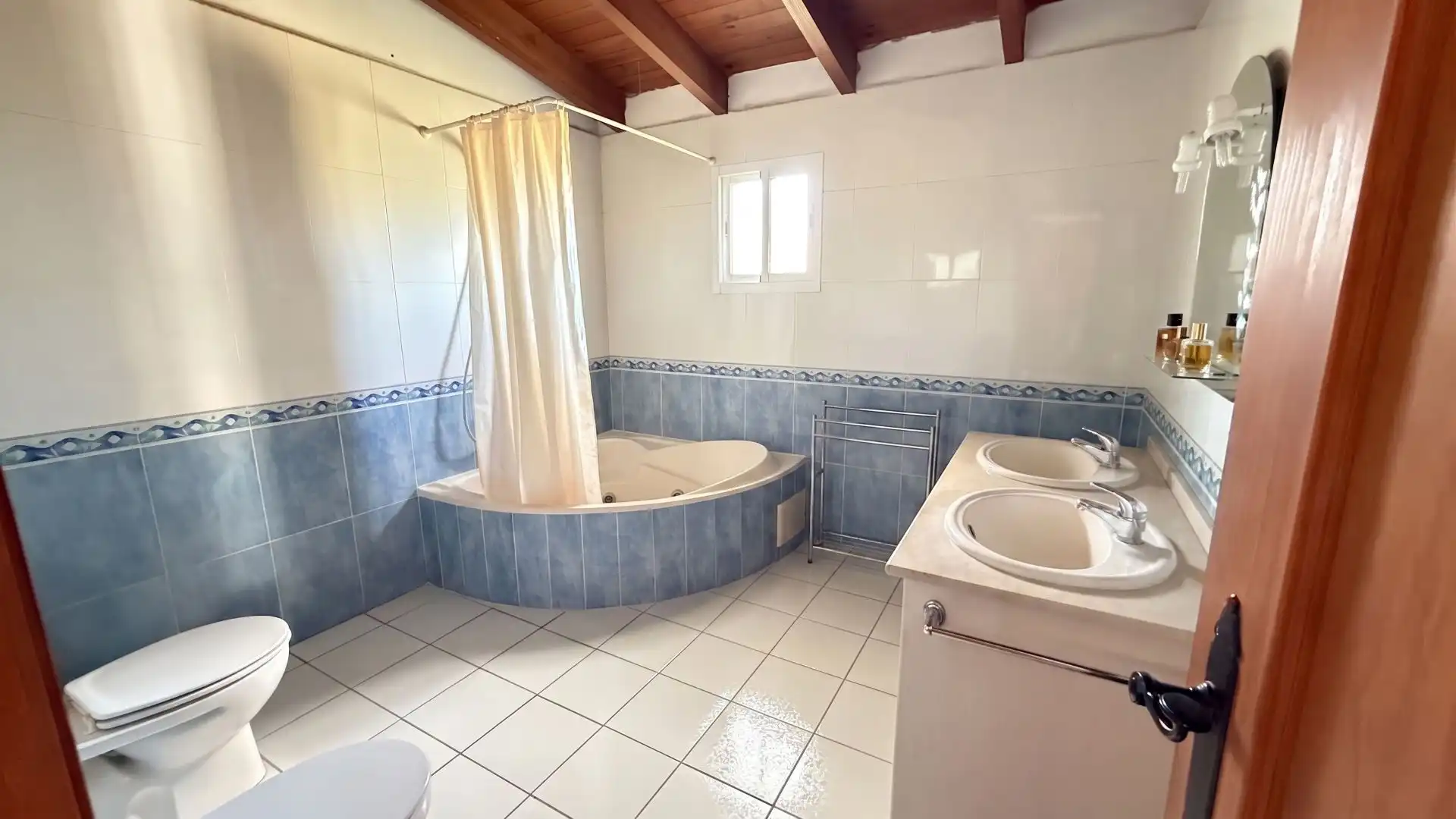 Casa rústica amb piscina en venda a Coín, imagen 11