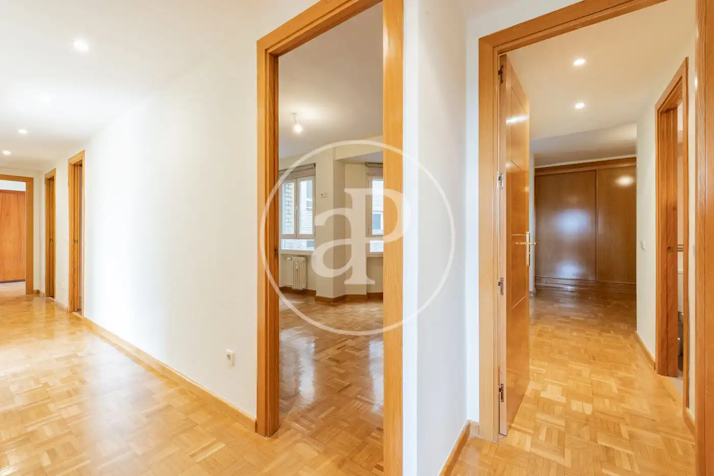 Flat with lift to rent in C. del Corazón de María, imagen 28