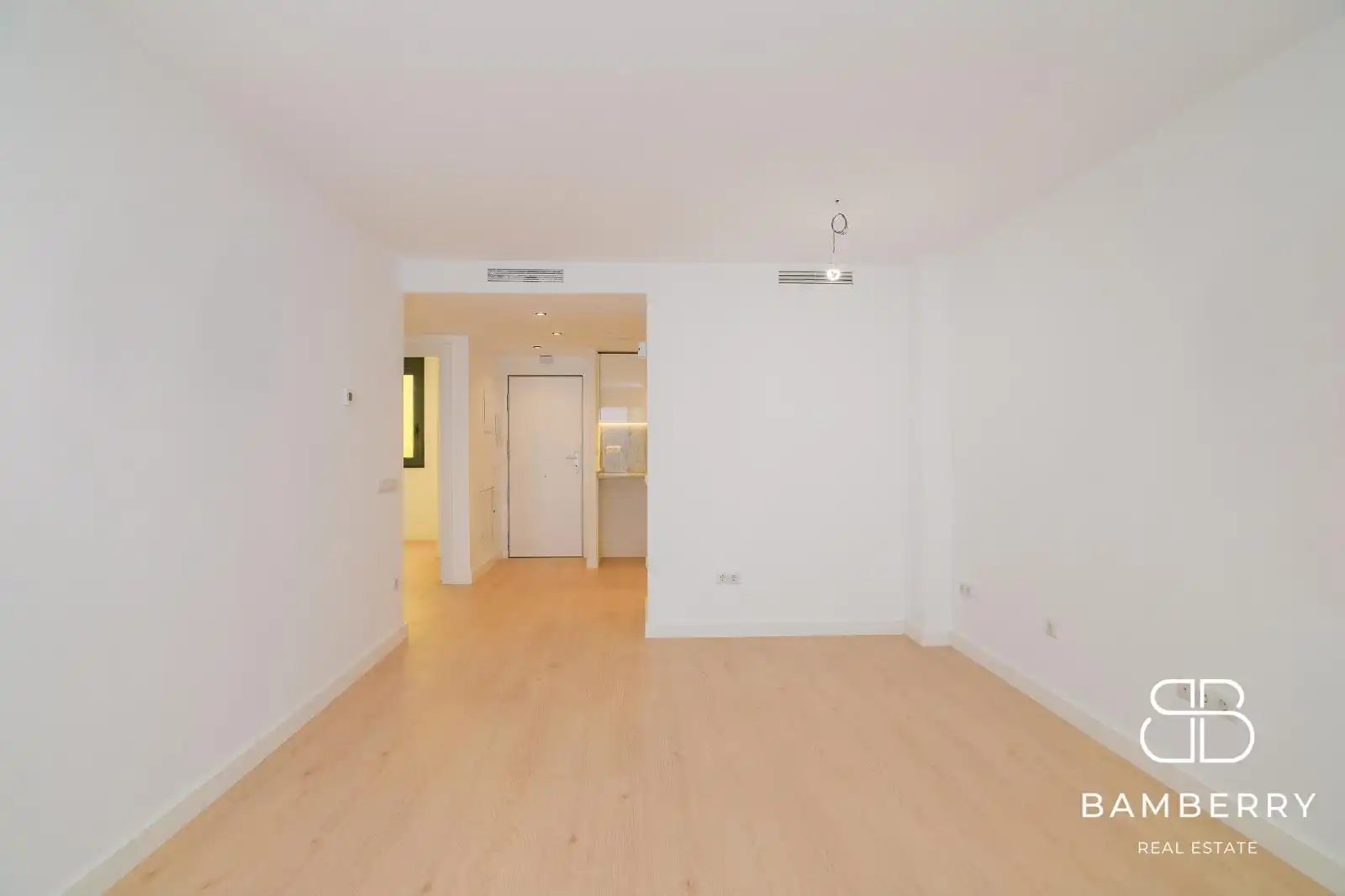 Flat for sale in Sant Boi de Llobregat  with Parquet flooring