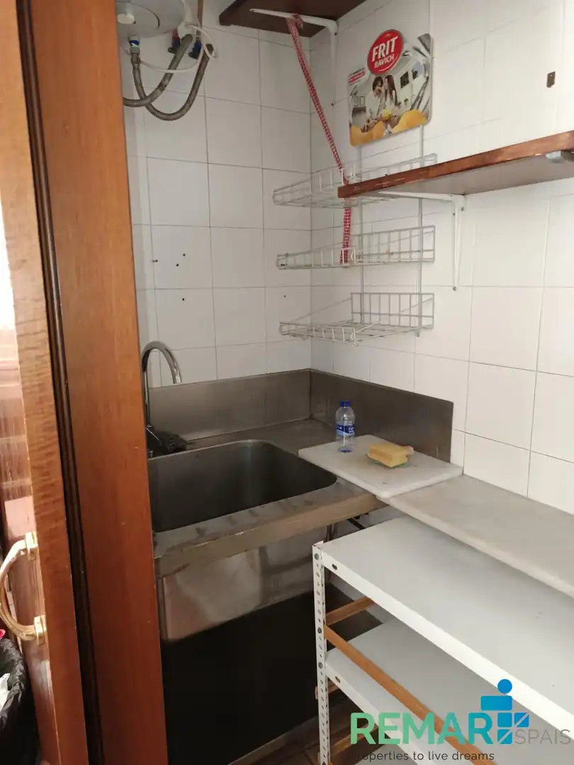Gewerbefläche zum Verkauf in Calle RAMON J.SENDER, imagen 9