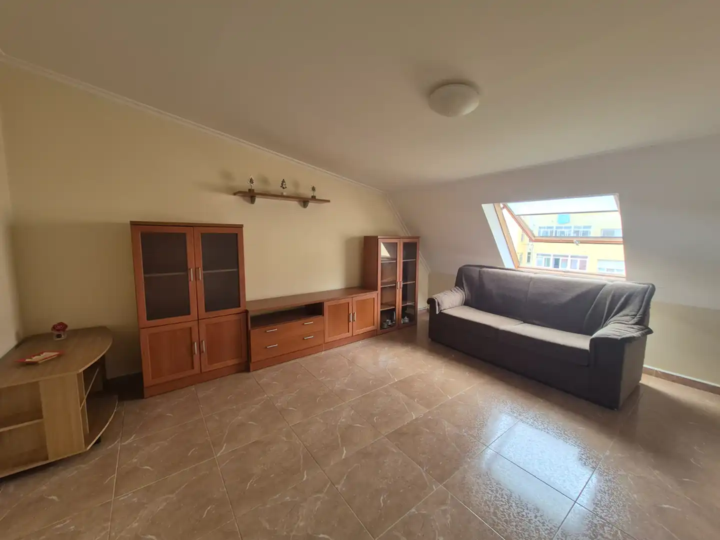 Sala de estar de Ático en venta en Cedeira con Amueblado