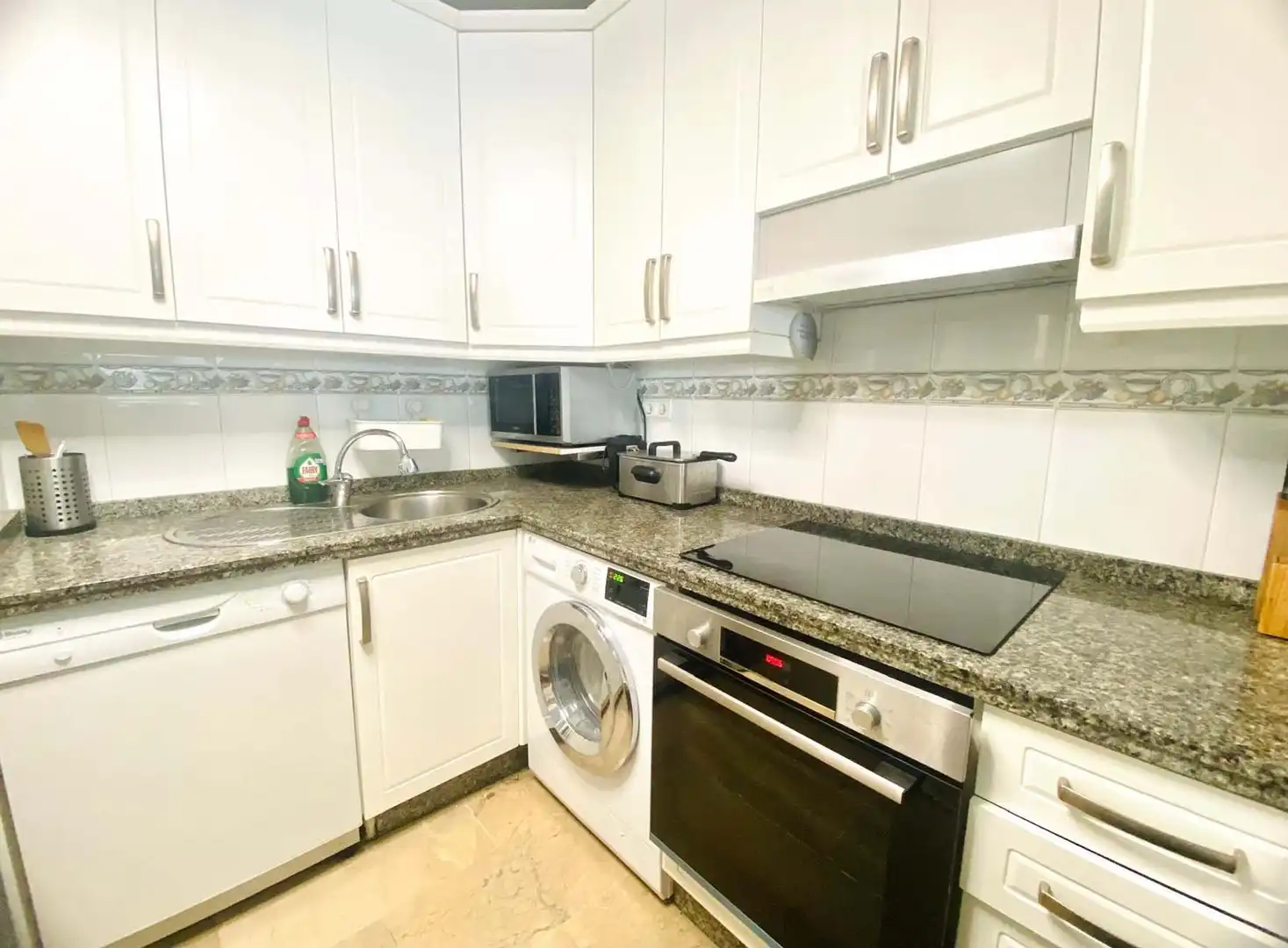 Cocina de Piso en venta en Benalmádena con Aire acondicionado, Terraza y Trastero
