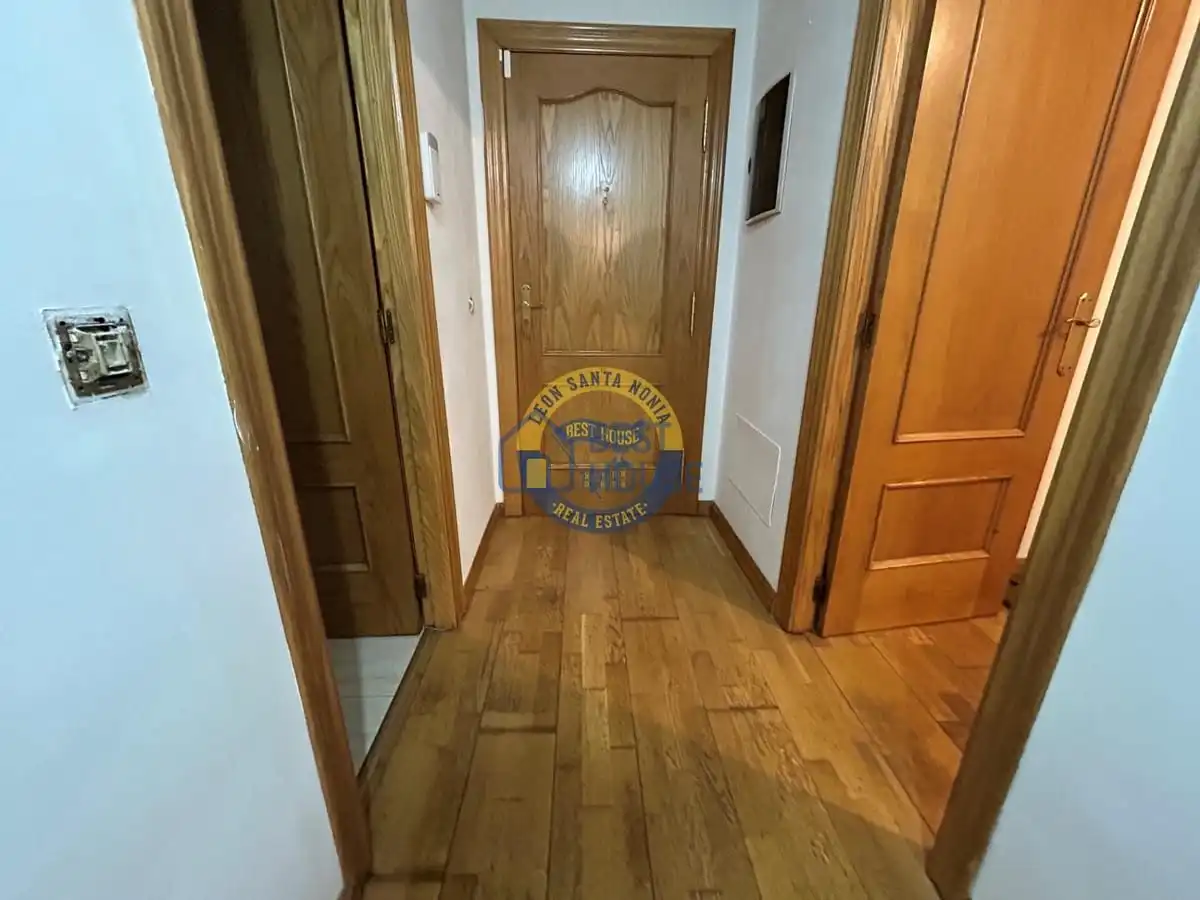Apartment with terrace for sale in Casco Antiguo, imagen 6