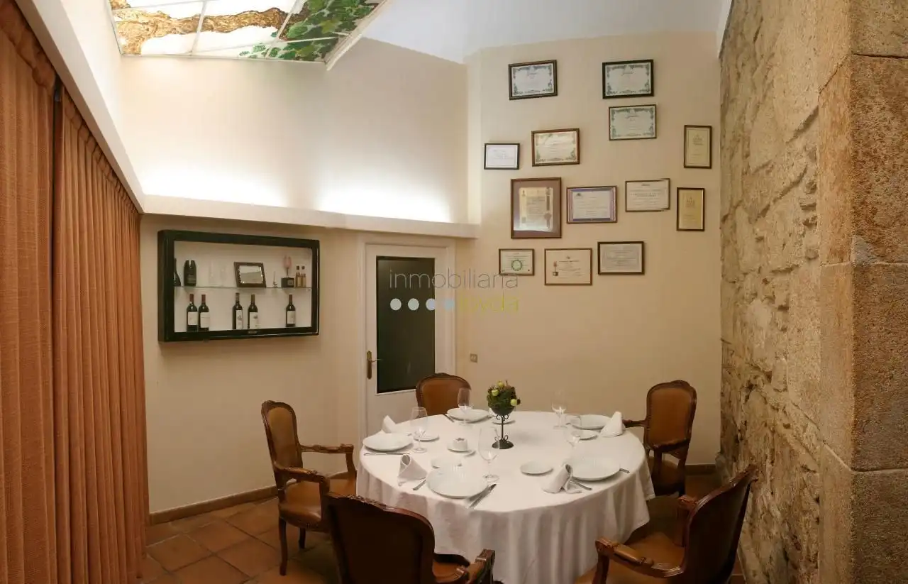 Locale commerciale in vendita a Mos, imagen 5