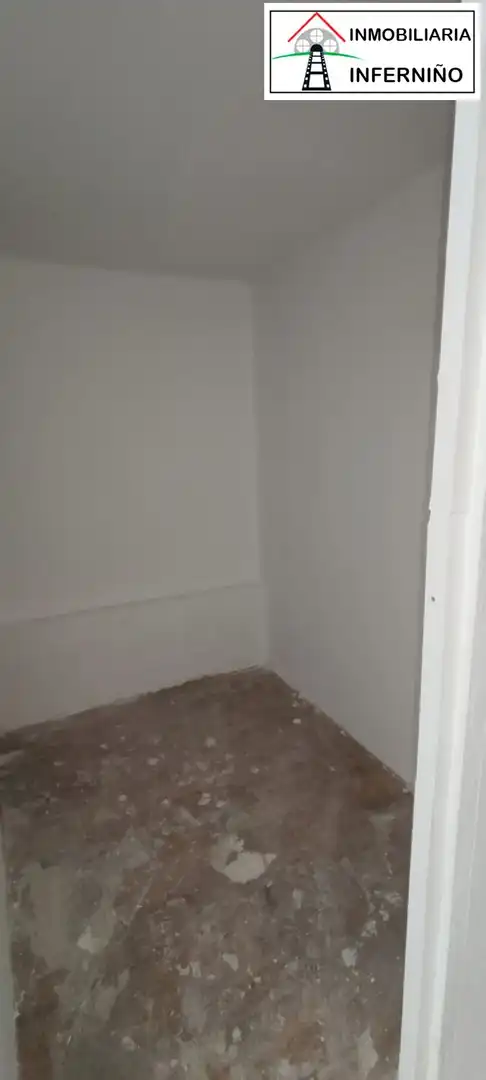 Local comercial en venta en Porta Nova, imagen 22
