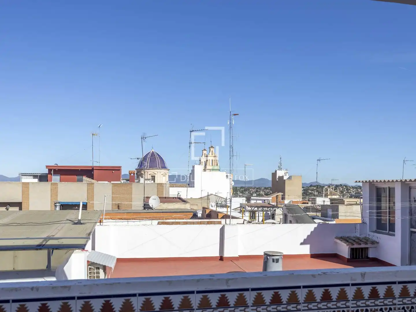 Vista exterior de Casa o xalet en venda en Riba-roja de Túria amb Aire condicionat, Calefacció i Terrassa