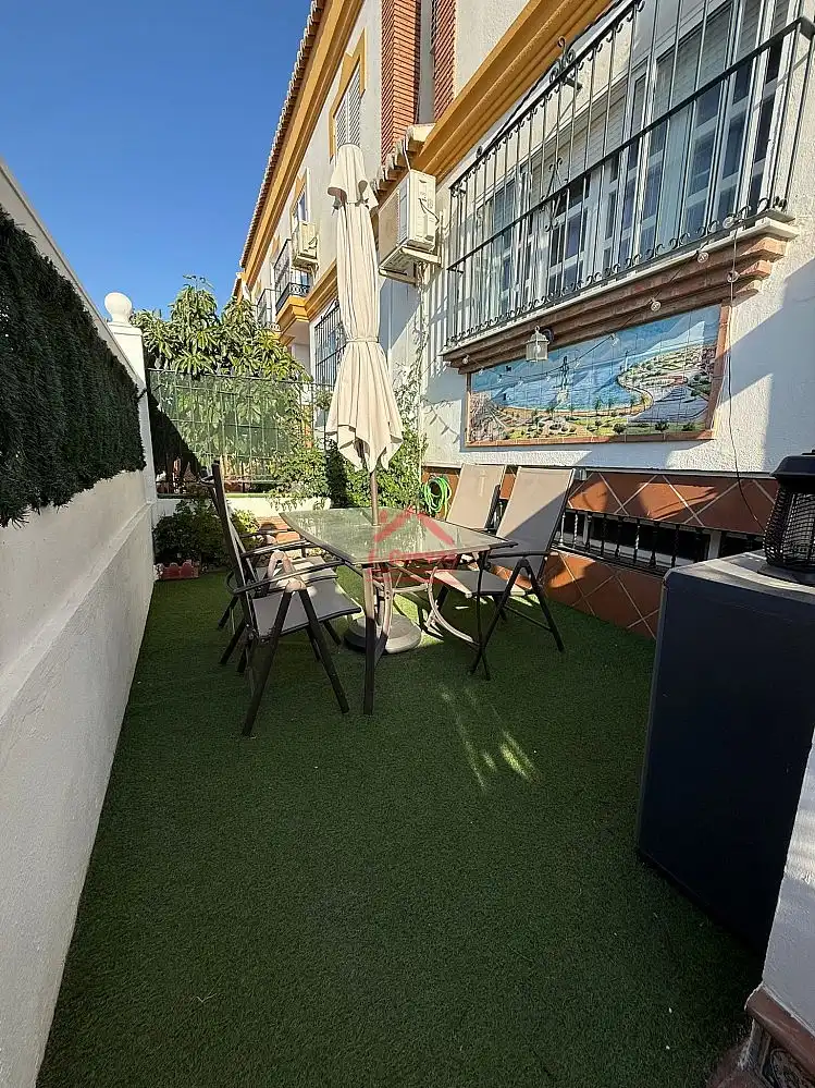 Terrassa de Casa o xalet en venda en Vélez-Málaga amb Terrassa, Piscina i Forn