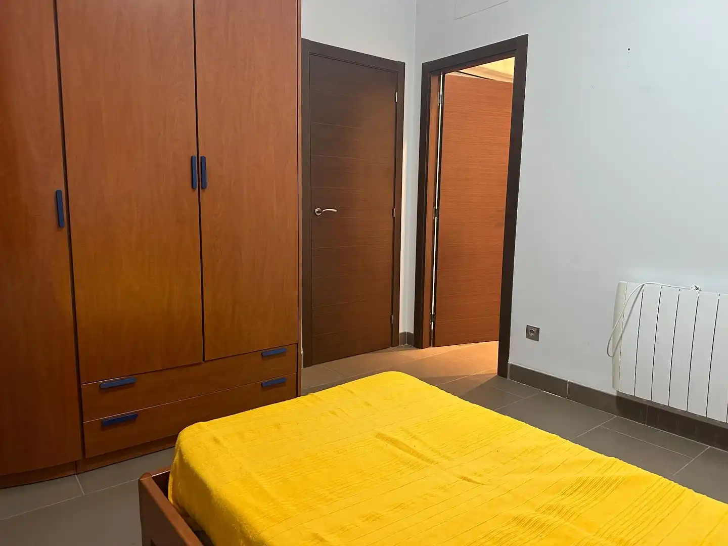 Habitación de Finca rústica en venta en Aielo de Malferit con Calefacción, Terraza y Piscina
