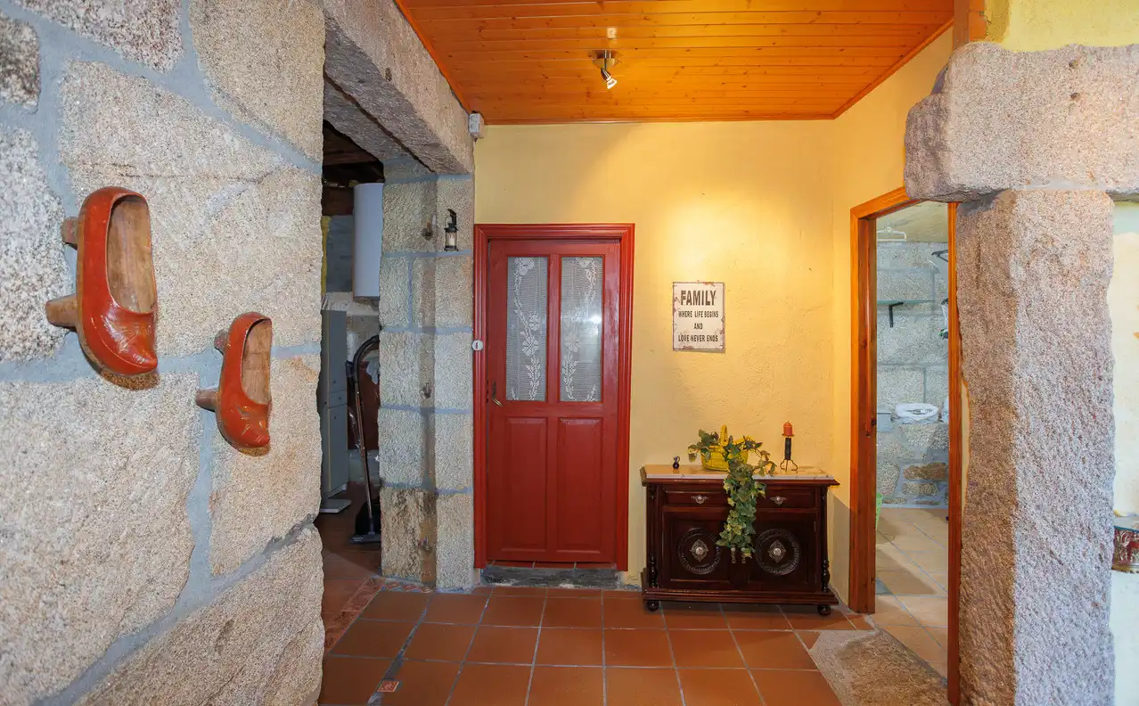 Casa amb terrassa en venda a Amoeiro, imagen 95