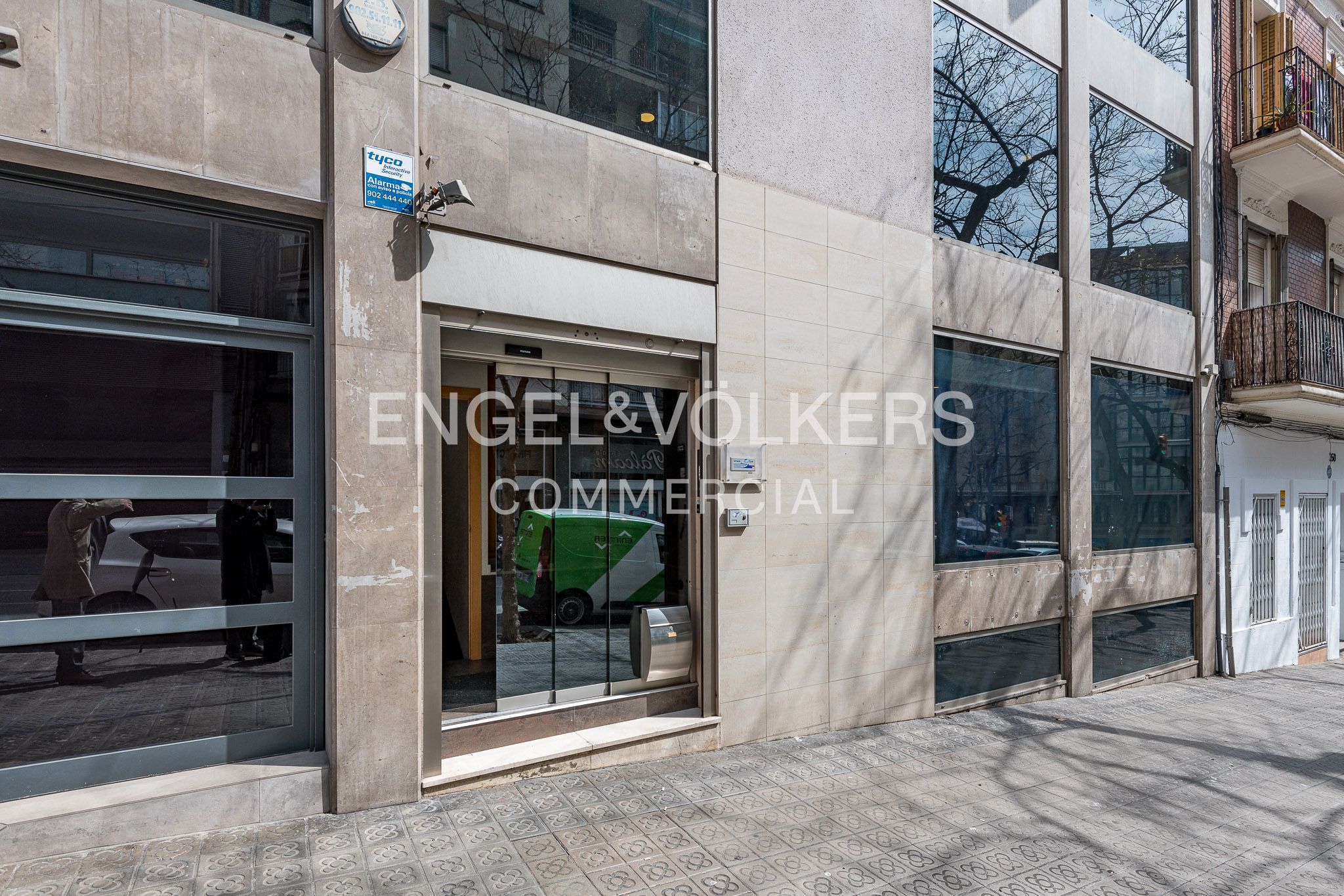 Exterior view of Office for sale in  Barcelona Capital