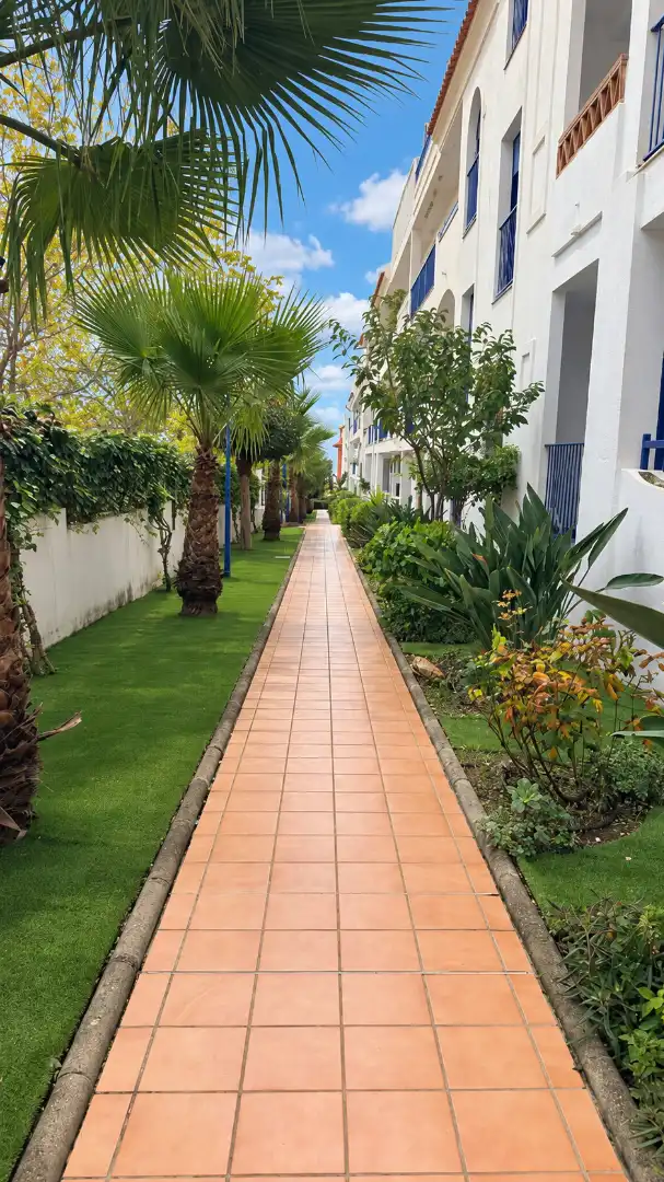 Vista exterior de Pis en venda en Benalmádena amb Aire condicionat, Calefacció i Terrassa