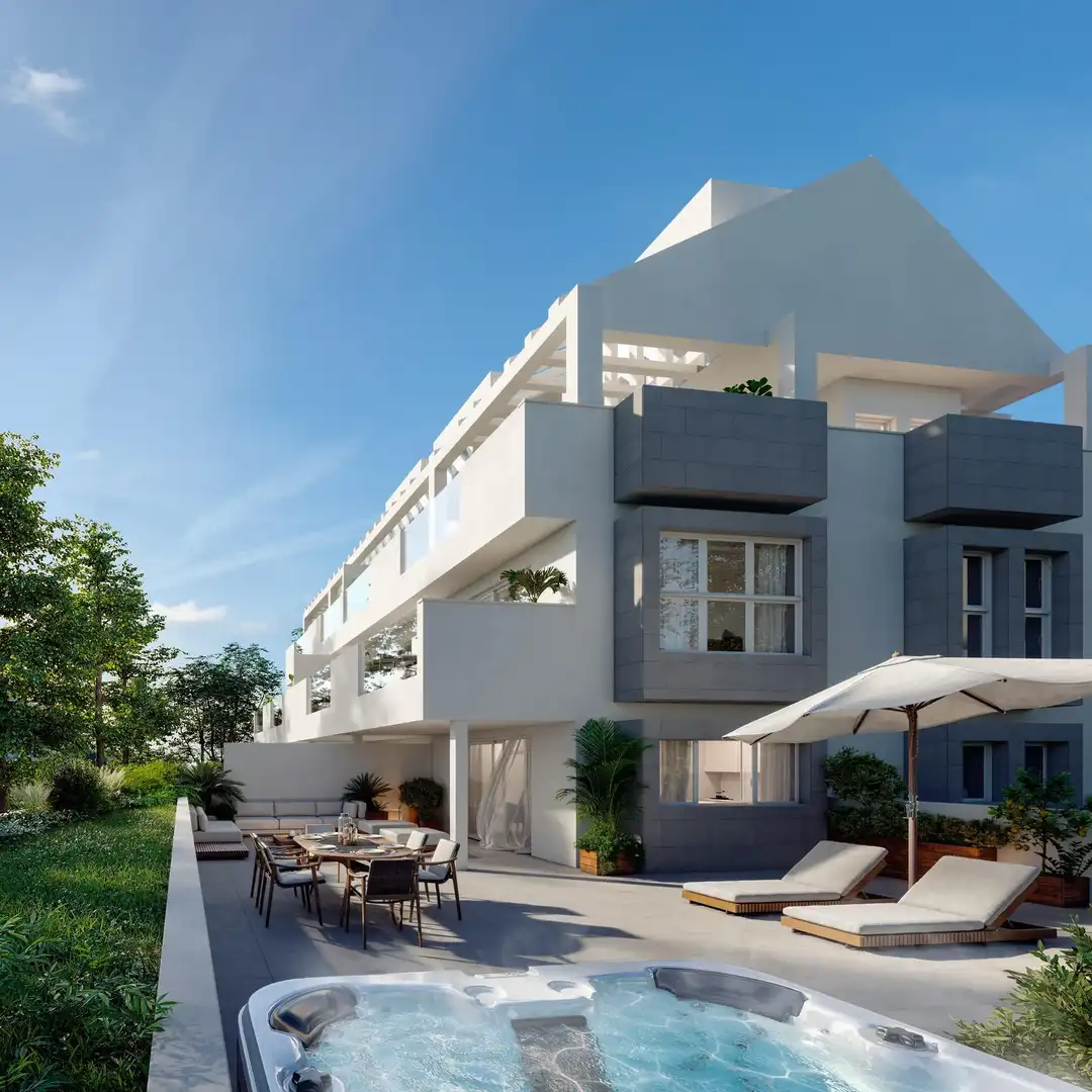 Apartament amb jardí en venda a Torrequebrada, imagen 3