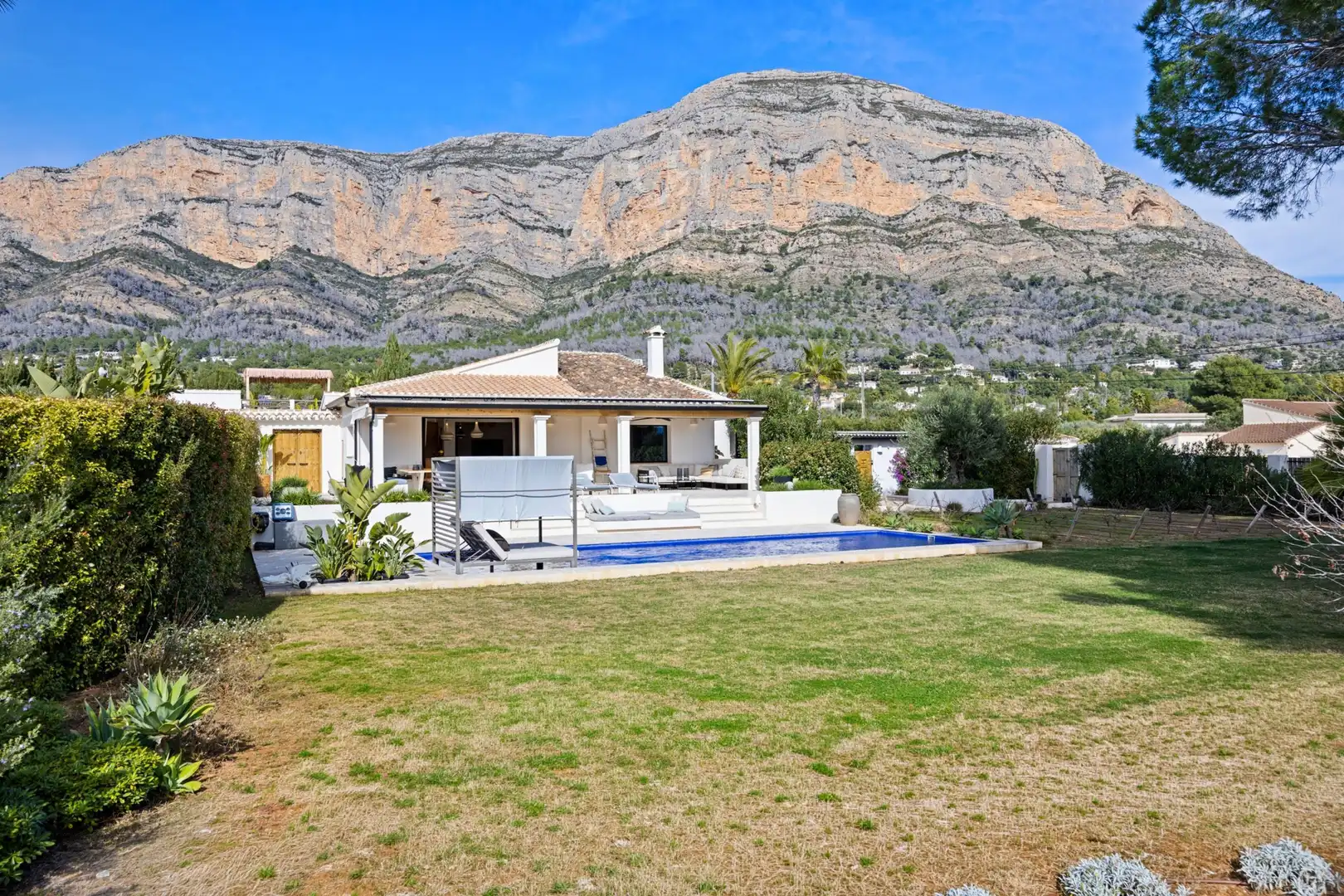 Exterior view of Houses for sale in Jávea / Xàbia  with Air Conditioner, Heating and Private garden