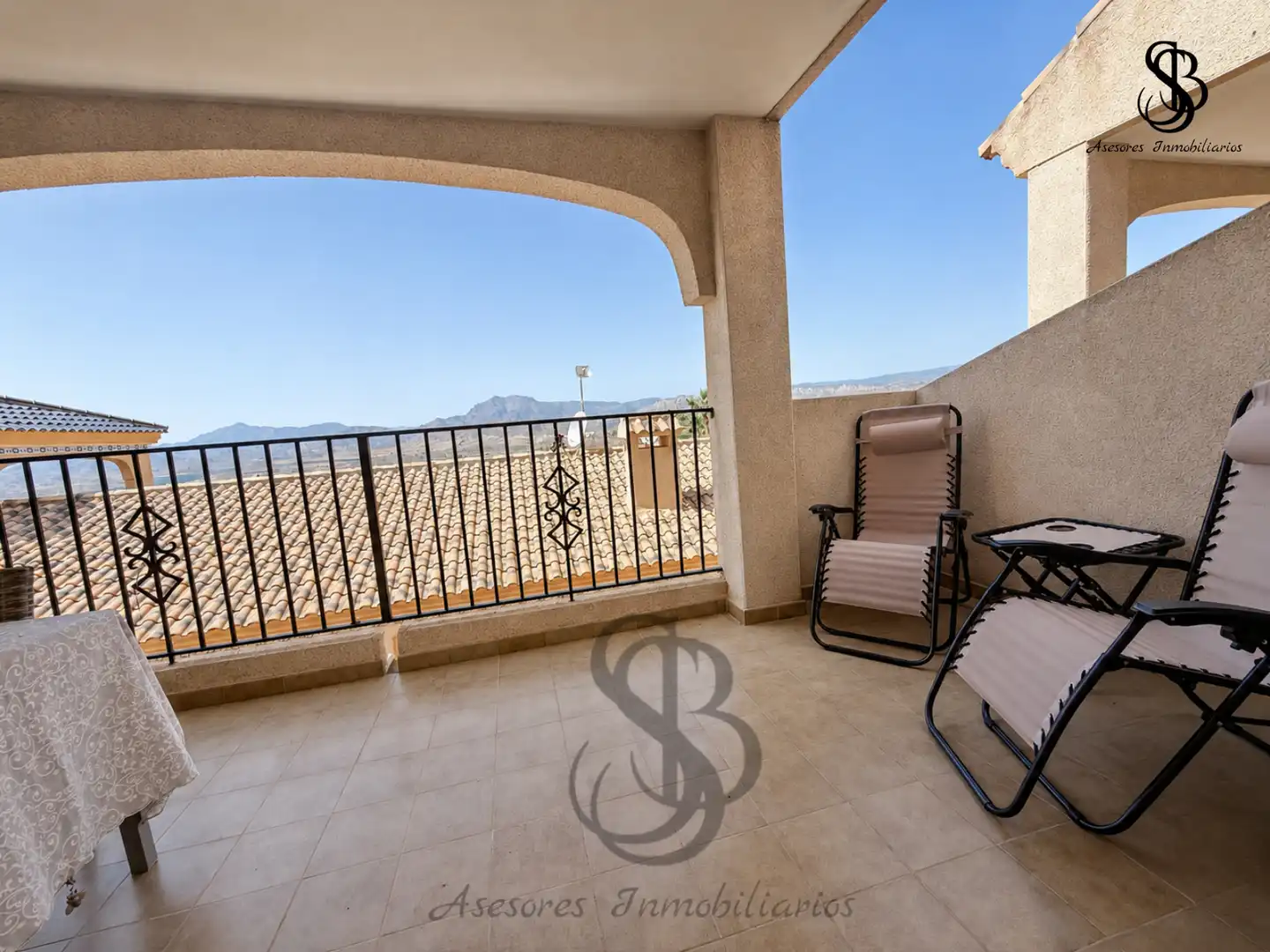 Terraza de Casa adosada en venta en Busot con Aire acondicionado, Calefacción y Jardín privado