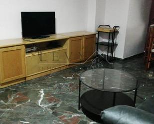 Sala d'estar de Pis de lloguer en Málaga Capital amb Calefacció, Terrassa i Moblat