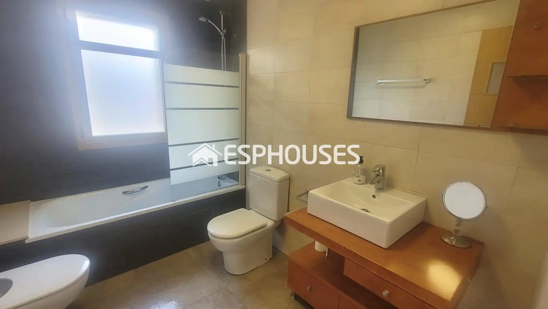 Bathroom of Houses for sale in Finestrat  with Storage room, Swimming Pool and Balcony