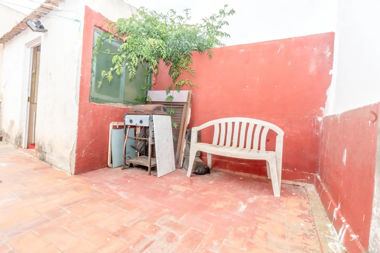 Terrasse von Einfamilien-Reihenhaus zum Verkauf in Torrevieja mit Möbliert