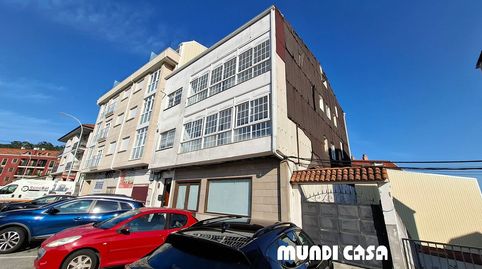 Casa en venta en Boiro, 6 dormitorios.