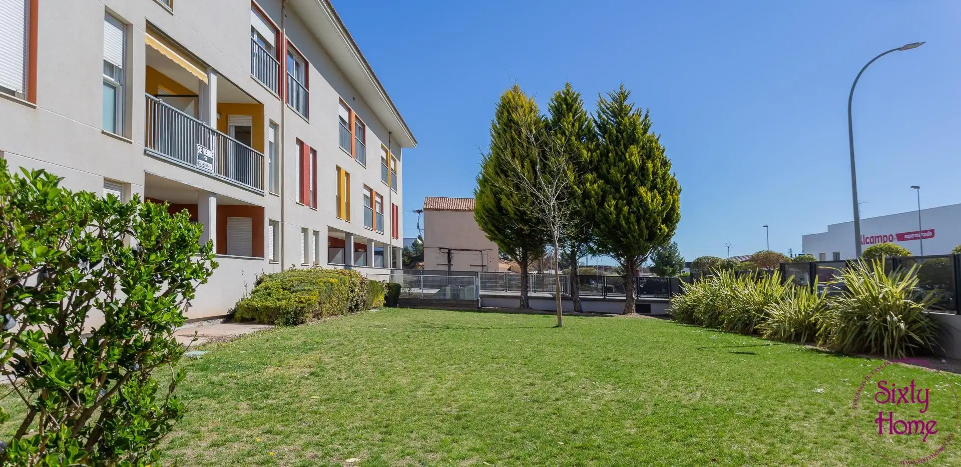 Vista exterior de Dúplex en venta en Andorra (Teruel) con Calefacción, Jardín privado y Terraza