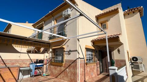 Foto 2 de Casa adosada en venda a Avenida Moscatel, Viña Málaga, Vélez-Málaga
