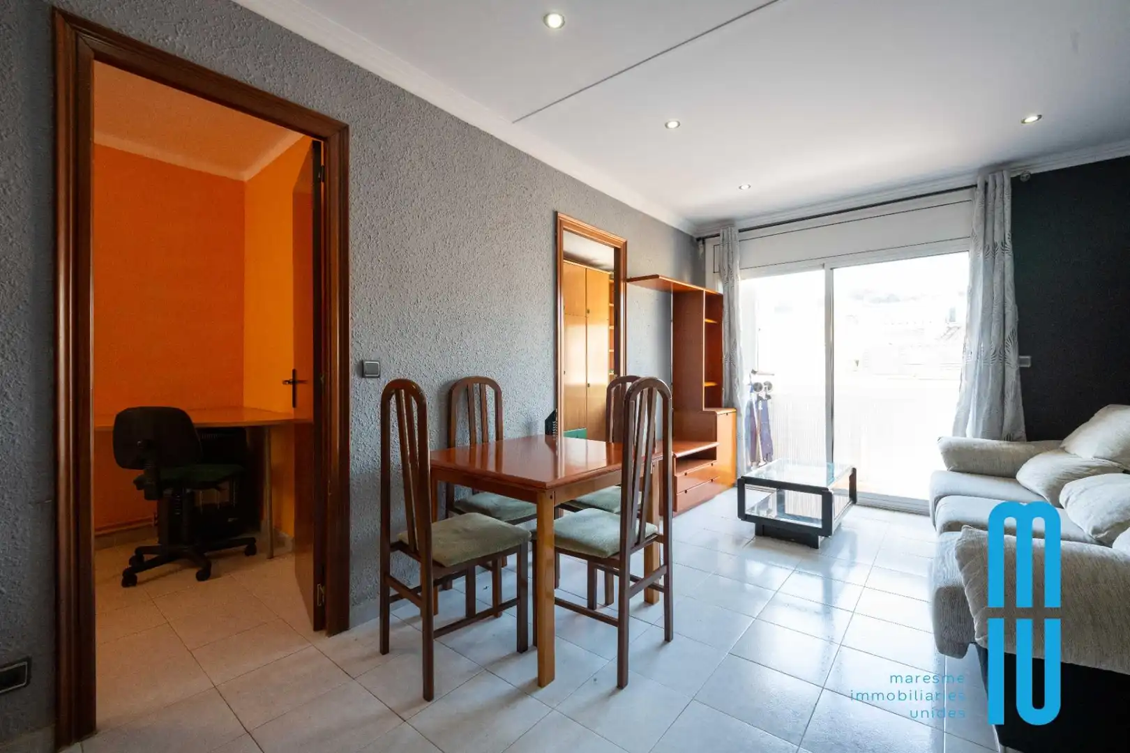 Sala d'estar de Pis en venda en Canet de Mar