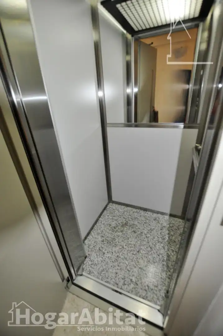 Piso en venta en Calle Cervantes, Centro